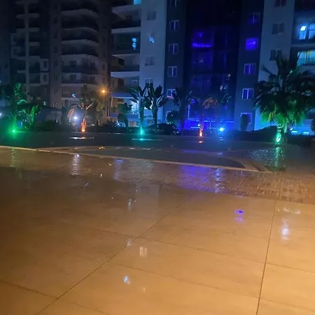 公寓 Arena Tower 阿拉尼亚